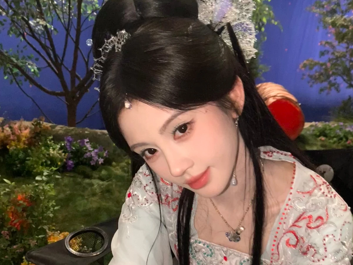 劇情亮點3.鞠婧禕狠甩「半永久妝容」演技爆發