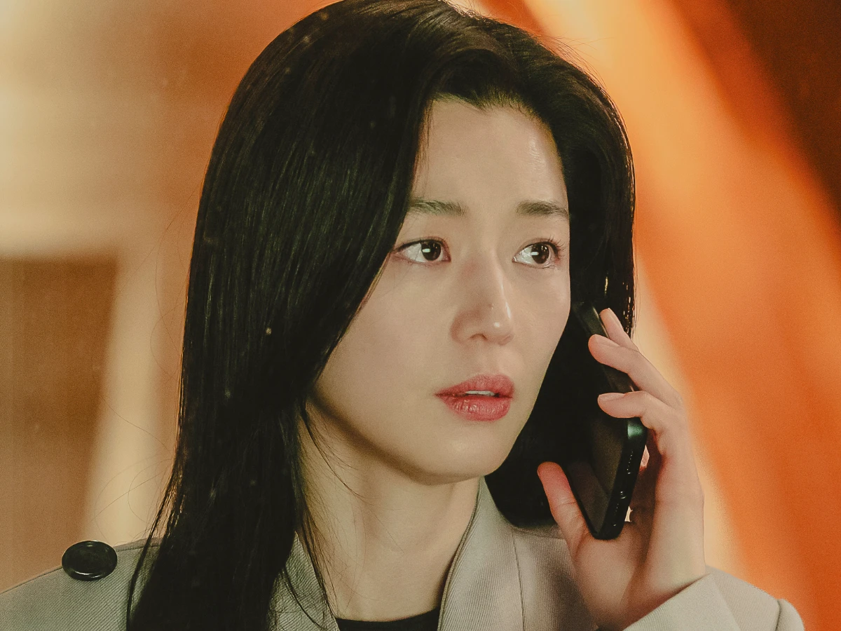 女主角：全智賢 飾 徐聞柱