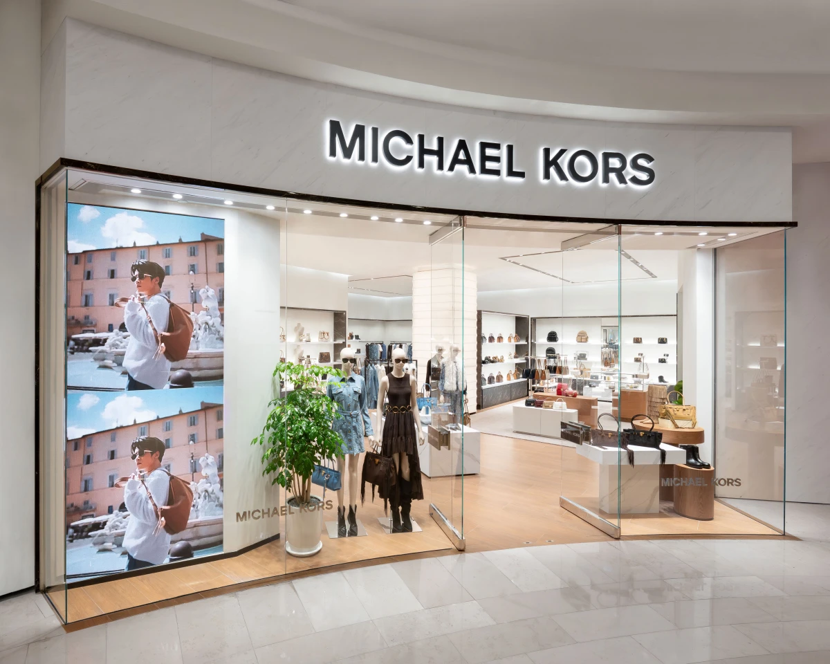 MICHAEL KORS台北101旗艦店