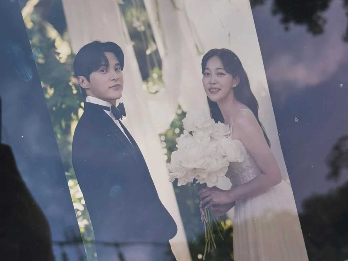 尹善友、金佳恩10月底步禮堂 _3_