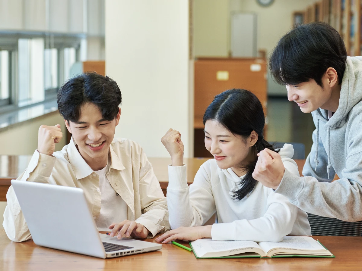 FotoJet - 2025-09-19T124800.261