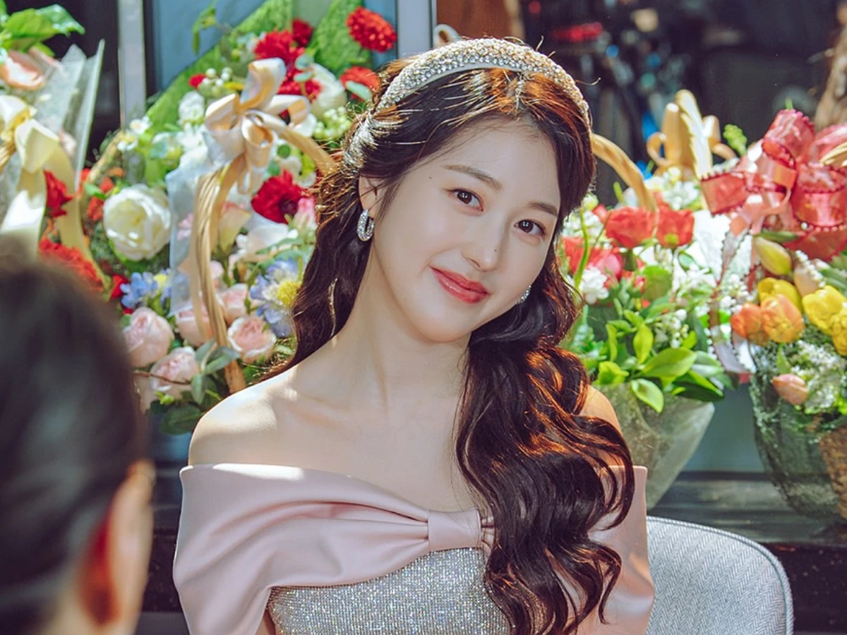 就是這麼備受矚目！到哪都是焦點5生肖，屬龍自帶領袖魅力，「他」是社交圈中心