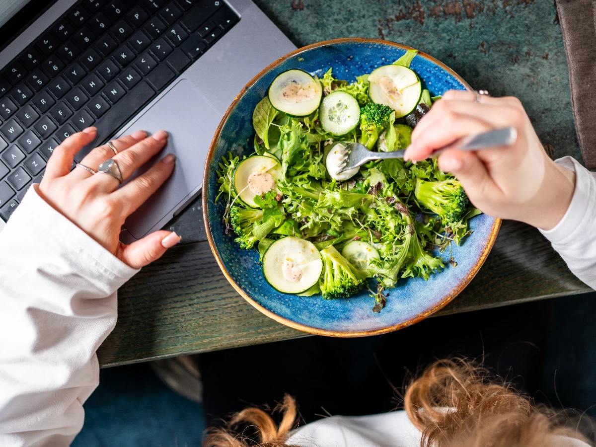 美白好習慣6：少吃感光類食物