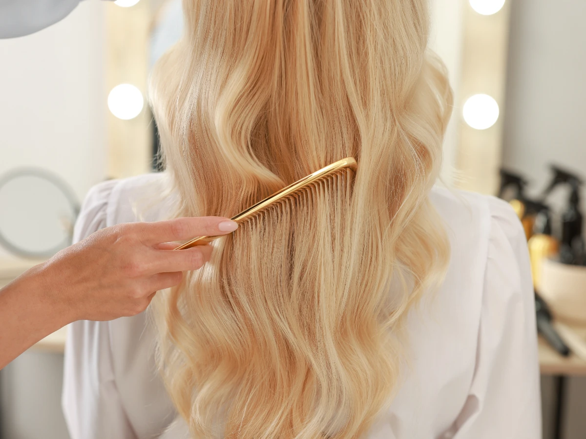 洗頭之前先梳理過