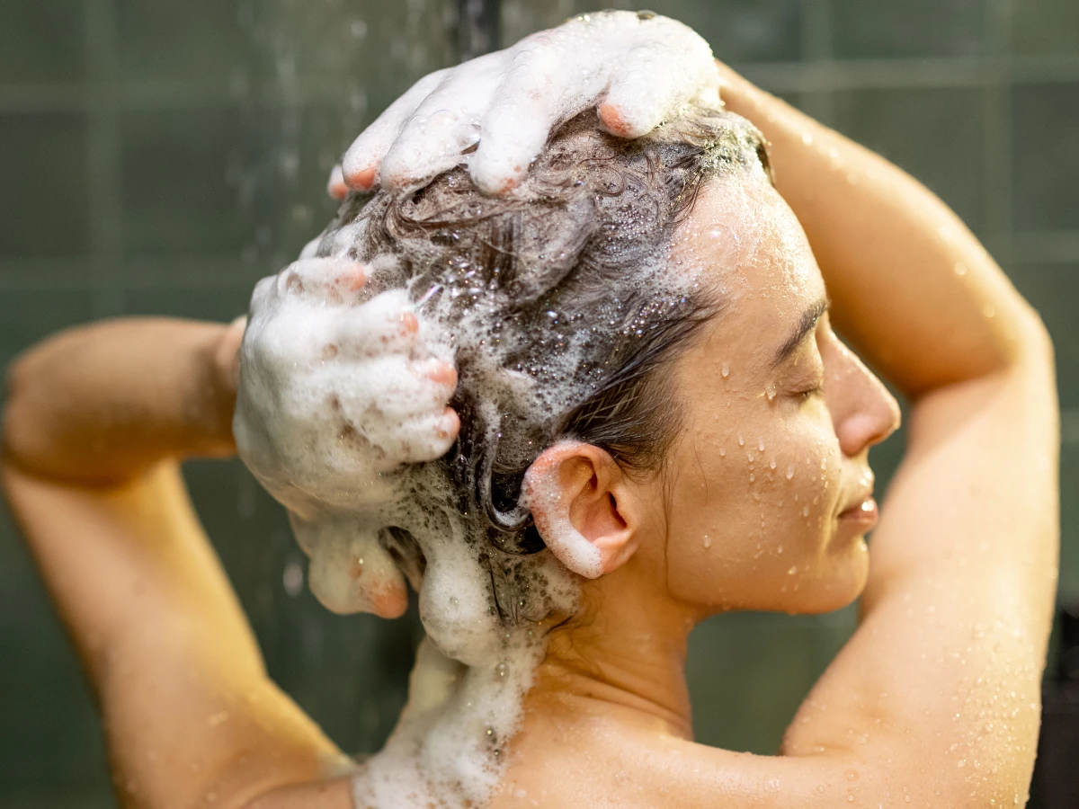 洗頭時順向按摩