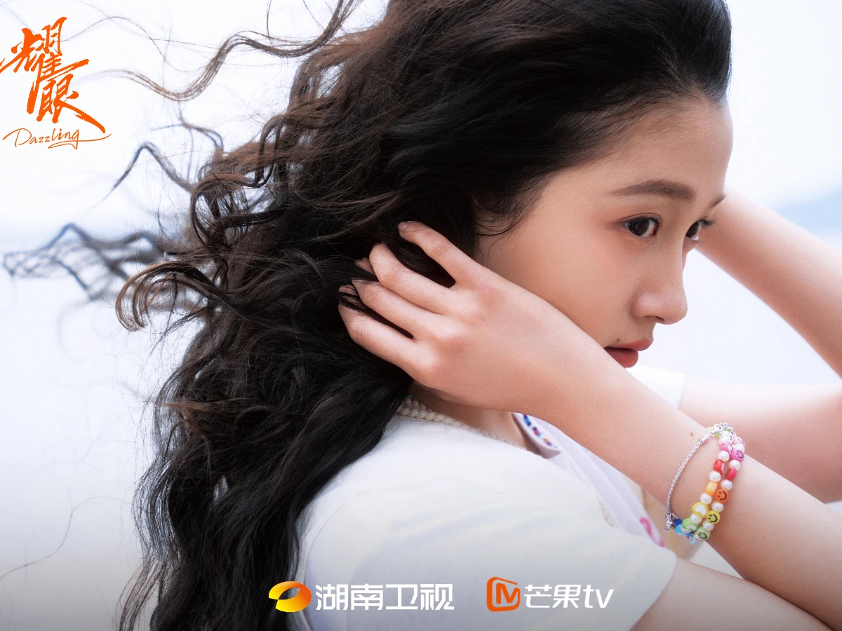 劇情亮點4.關曉彤「美強慘」形象廣受好評