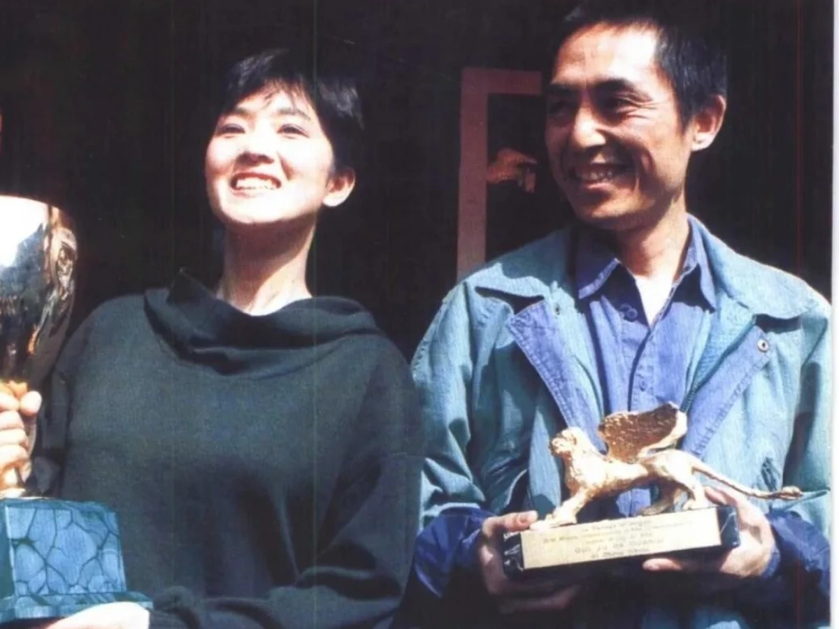 鞏俐癡愛張藝謀8年 _2_