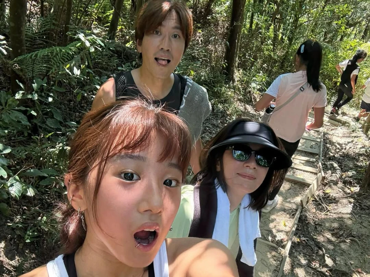 賈靜雯向劇組請假返台與家人朋友團聚