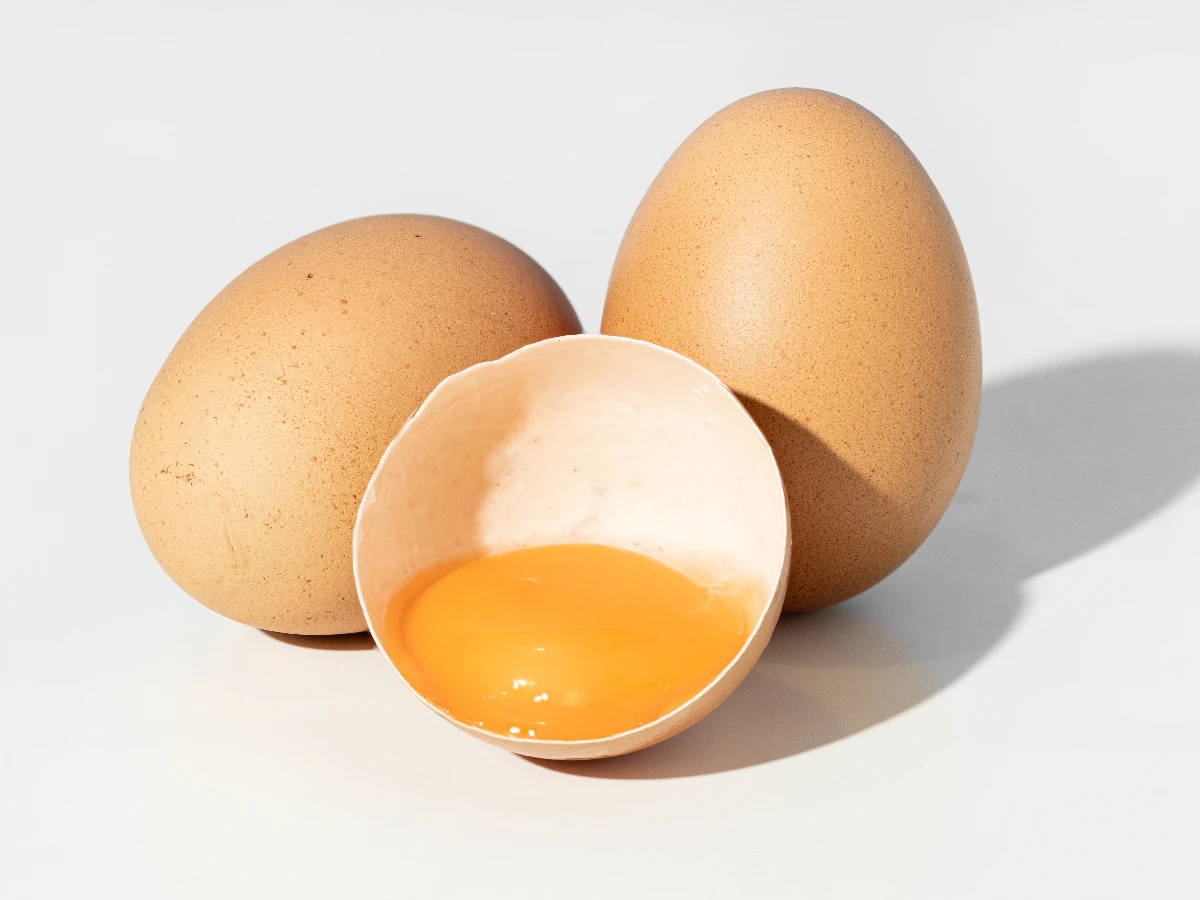 蛋黃顏色|深色營養更豐富? 蛋黃顏色|深色營養更豐富?