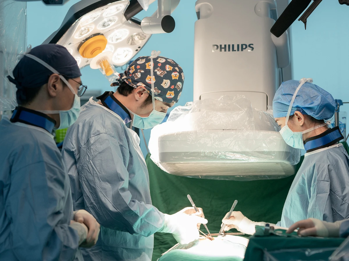 劇情亮點6.力邀醫療顧問高度還原