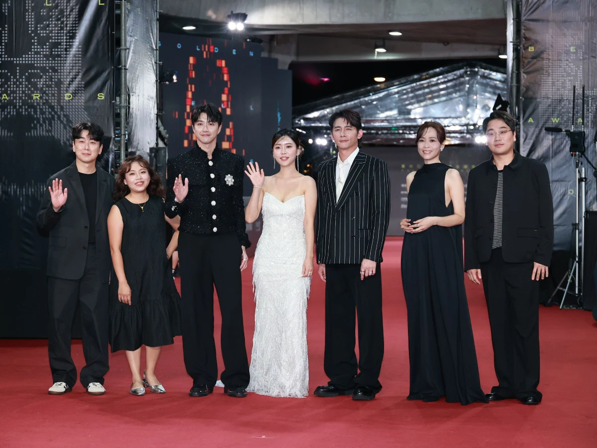 利特、李元日、温昇豪、江宏傑、Nien【許念慈】、韓國女生Judy【金奎利KIM KYURI】／廚師的迫降：客家廚房