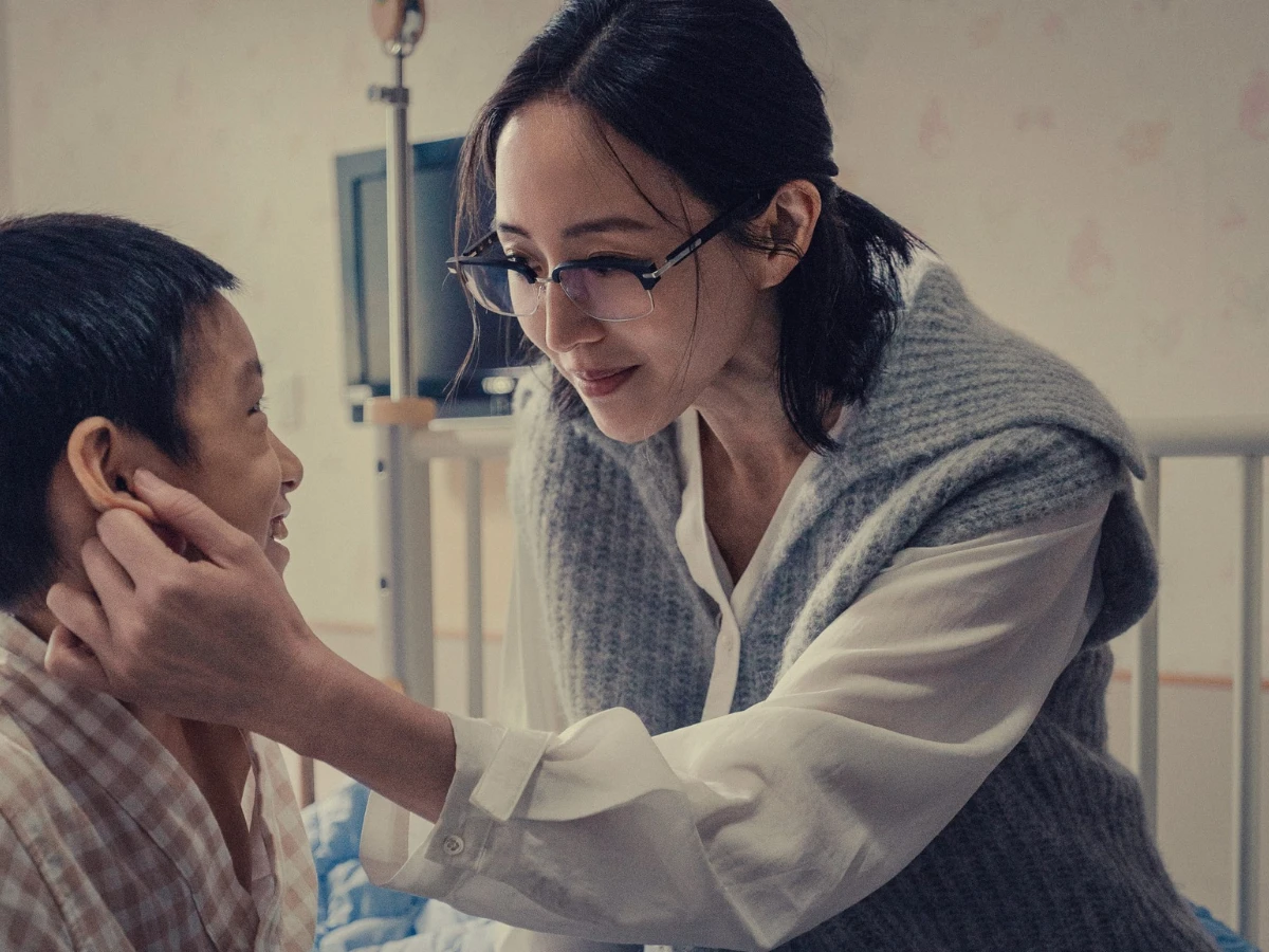 金鐘60戲劇節目女主角獎：張鈞甯／The Outlaw Doctor 化外之醫