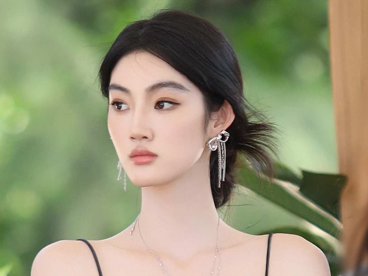 網公認高智感美女Top1：魔羯座