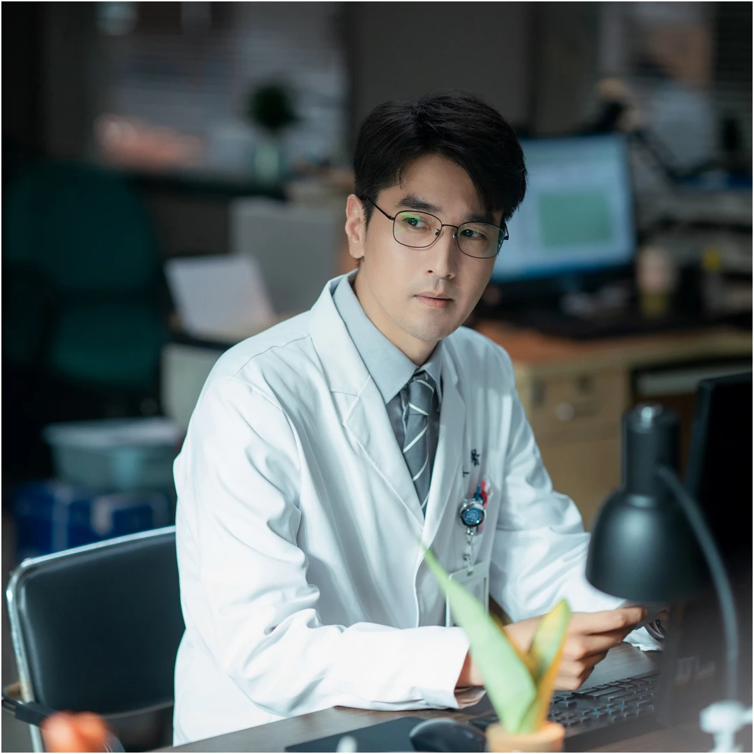 趙又廷醫院實習一個月挑戰心臟名醫!醫療劇《問心》今開播震撼重現手術室真實壓力