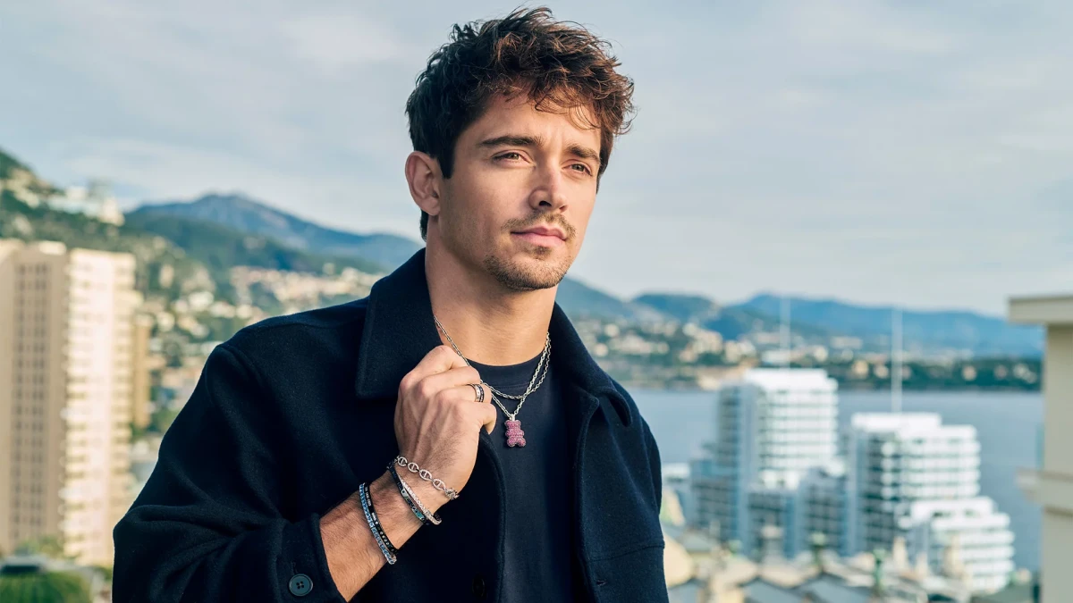 法拉利車手 Charles Leclerc 與模特兒女友 Alexandra Saint Mleux 宣布訂婚