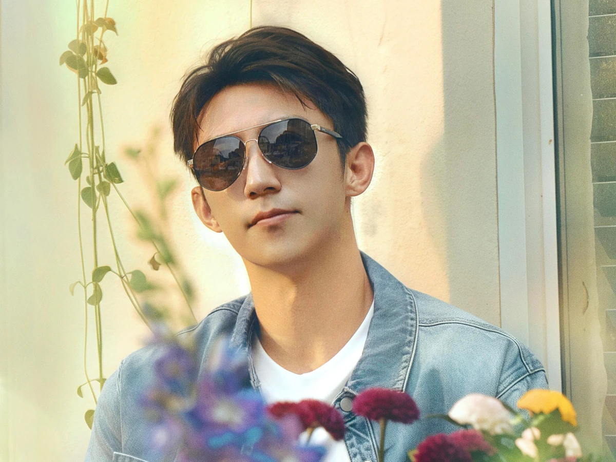 男主角：黃景瑜 飾 張小滿