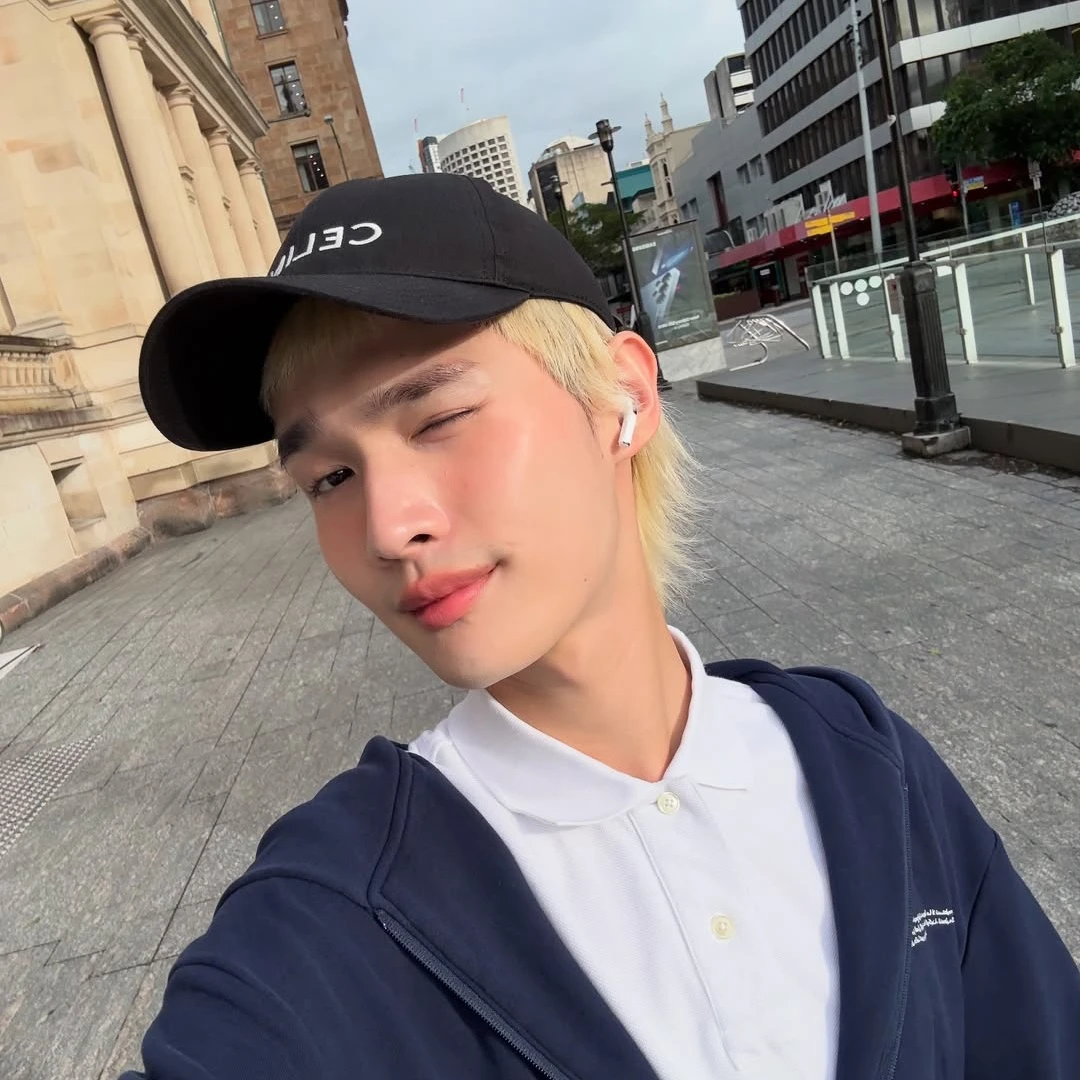 粉刺林→水煮蛋肌！鍾明軒親授「超強洗臉法」，皮膚科醫師也點頭：確實有效，但要這樣做才安全