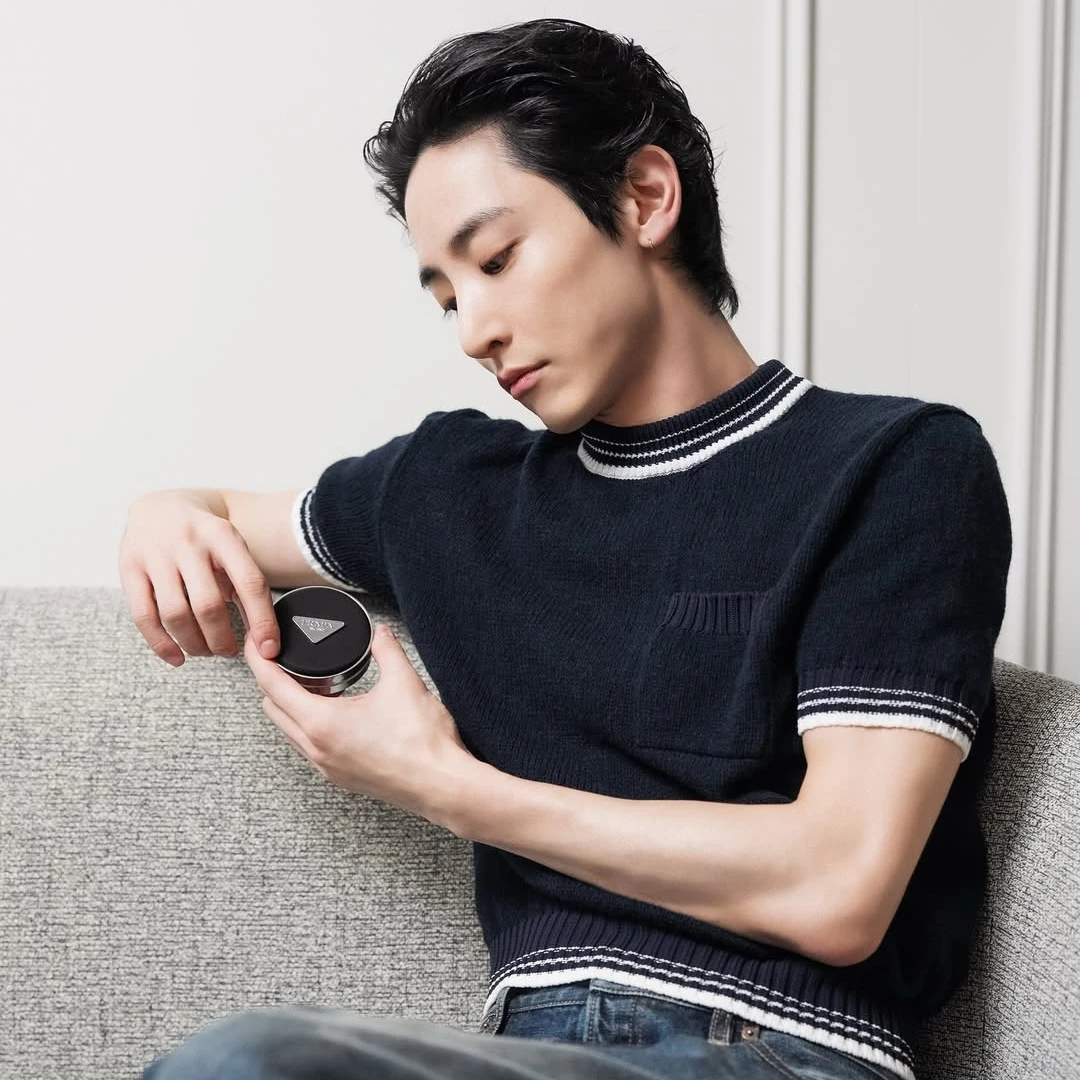 歐爸底妝也太乾淨!李洙赫、V金泰亨、Felix御用氣墊粉餅曝光!肌膚狀態穩得像開美肌