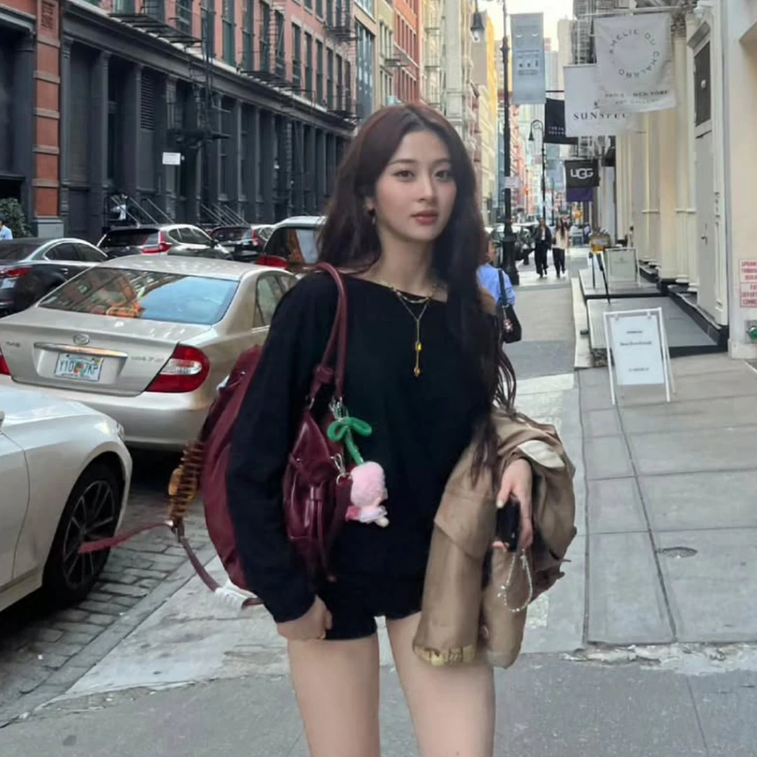 韓星私下愛揹包包是小眾牌！韓韶禧「豹紋包」是它，許允真酒紅大包出國超級實用