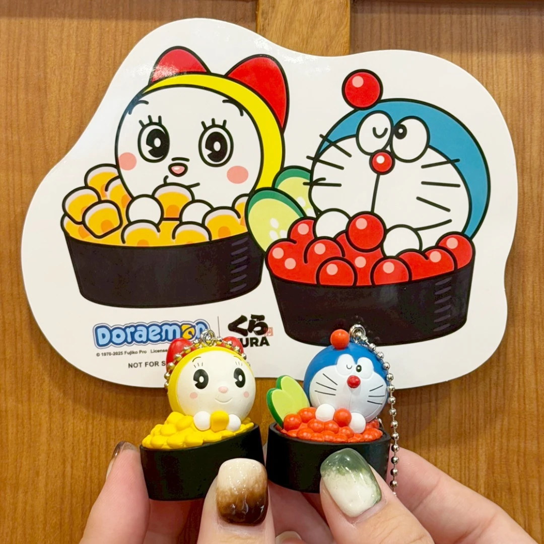藏壽司Ｘ多啦A夢首度聯名超可愛！13款壽司造型扭蛋、6款周邊、5款主題門市