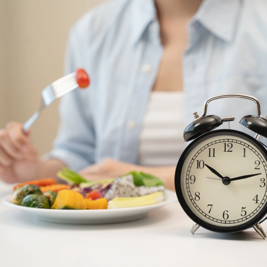 秋天為什麼特別適合斷食？氣溫轉涼＝燃脂加速