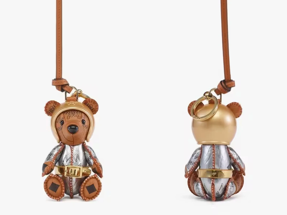 名牌包款吊飾推薦｜ MCM Aren Space Bear Charm in Visetos