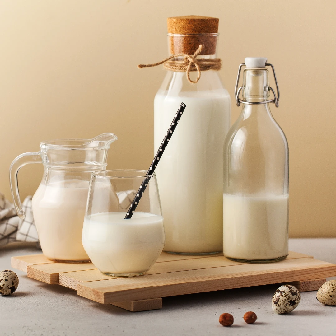 牛奶迷思一次破解！長痘、腹脹、變胖是真的嗎？營養師教你喝對牛奶更健康