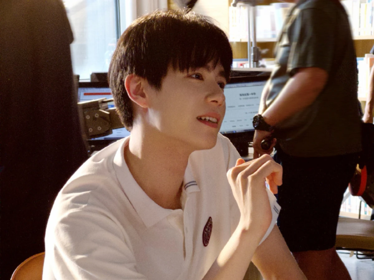 男主角：胡一天 飾 江逾白