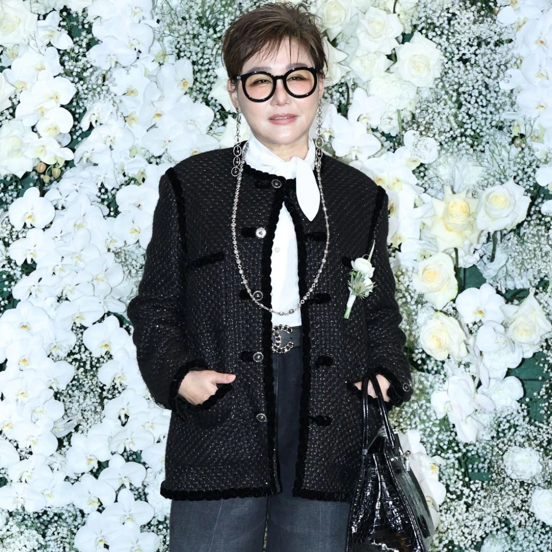 邱澤、許瑋甯婚宴賓客穿搭！藍心湄拎愛馬仕、陳美鳳拿Loro Piana，關穎香奈兒包低調吸睛