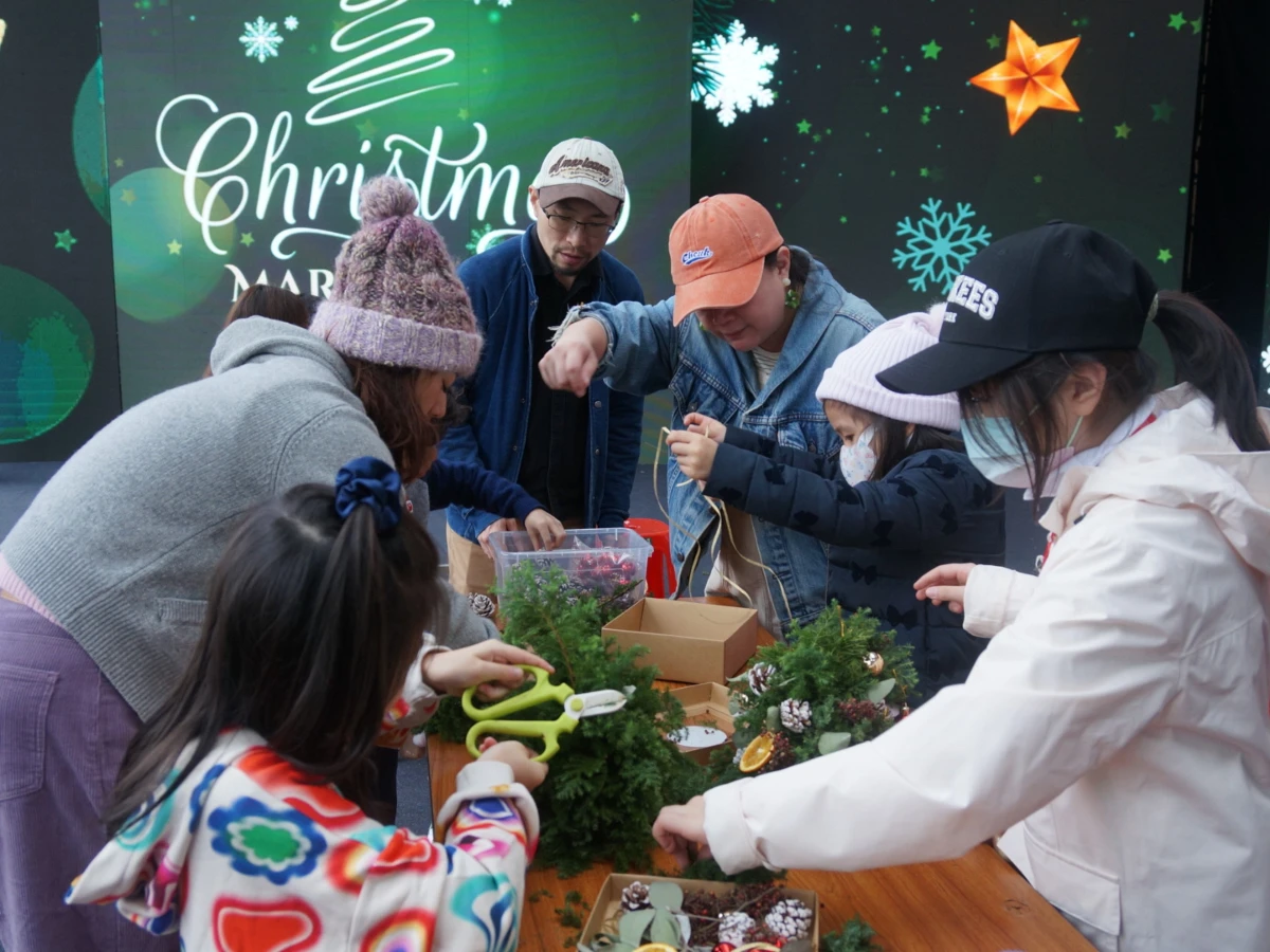 白天玩手作、晚上聽耶誕金曲