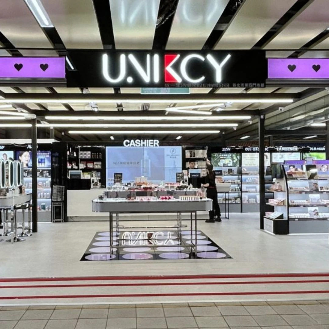 UNIKCY新店開幕！最強美妝必買TOP5：李多慧同款防曬、持香10小時神器必搶