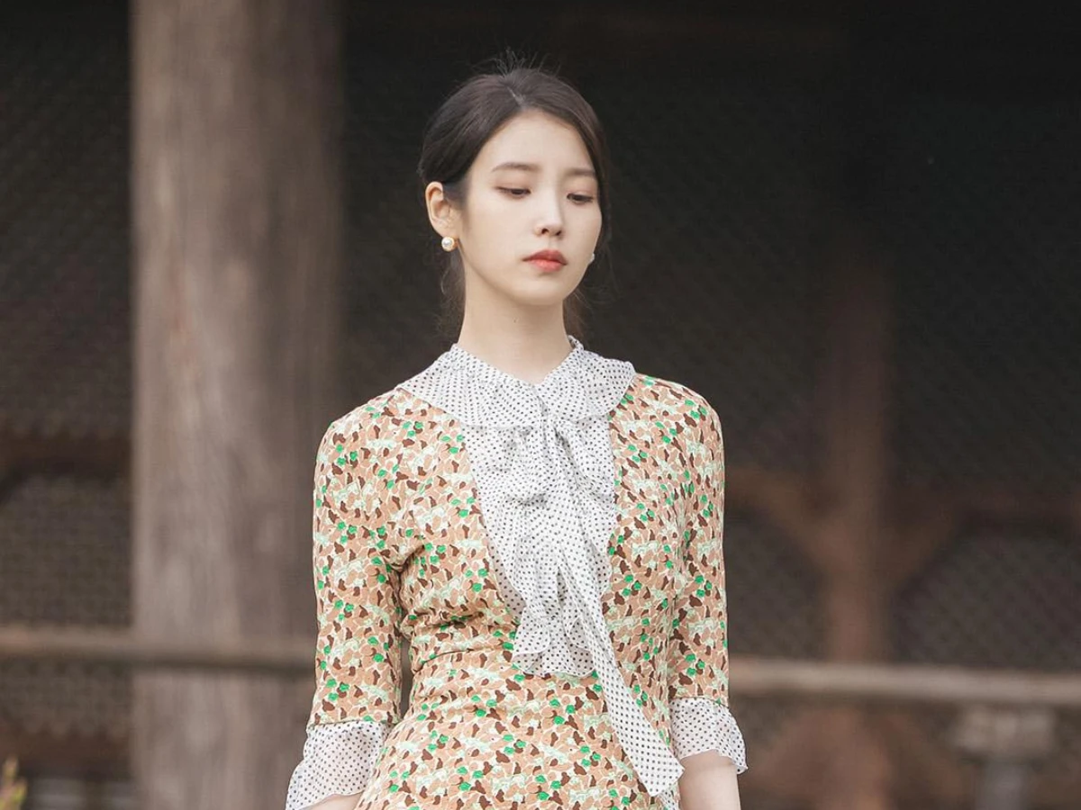 女主角：IU 飾 成熙珠