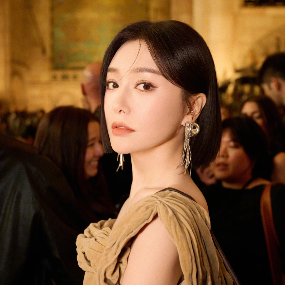 秦嵐、魏大勛爆分手！尖叫之夜0互動、新劇宣傳怒回「男人不重要」姊弟戀疑告吹