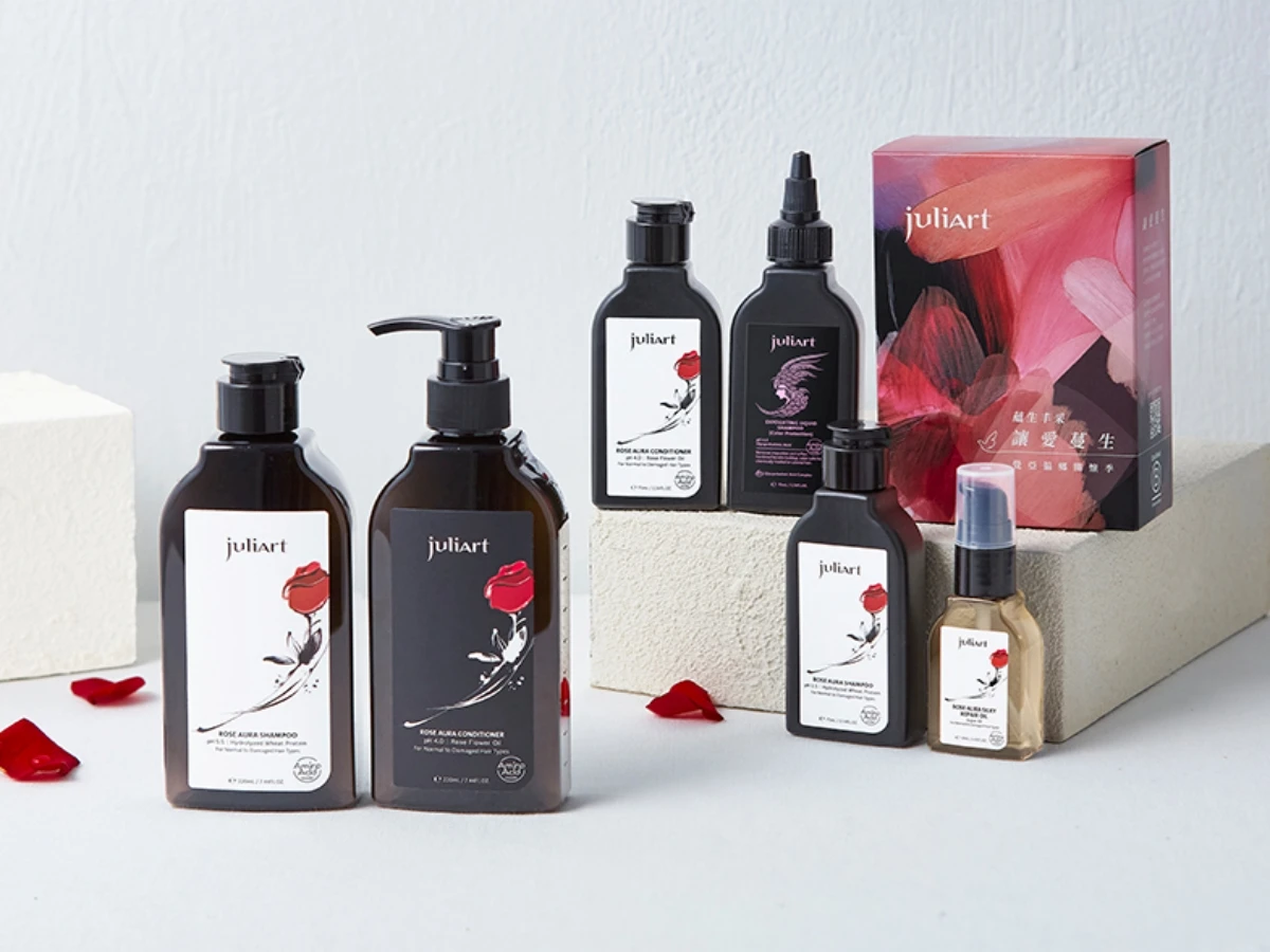juliArt 覺亞再度攜手「介惠基金會」推動偏鄉女性培力計劃，並推出象徵女性柔韌與自信的「洸影玫瑰系列」公益組合。
