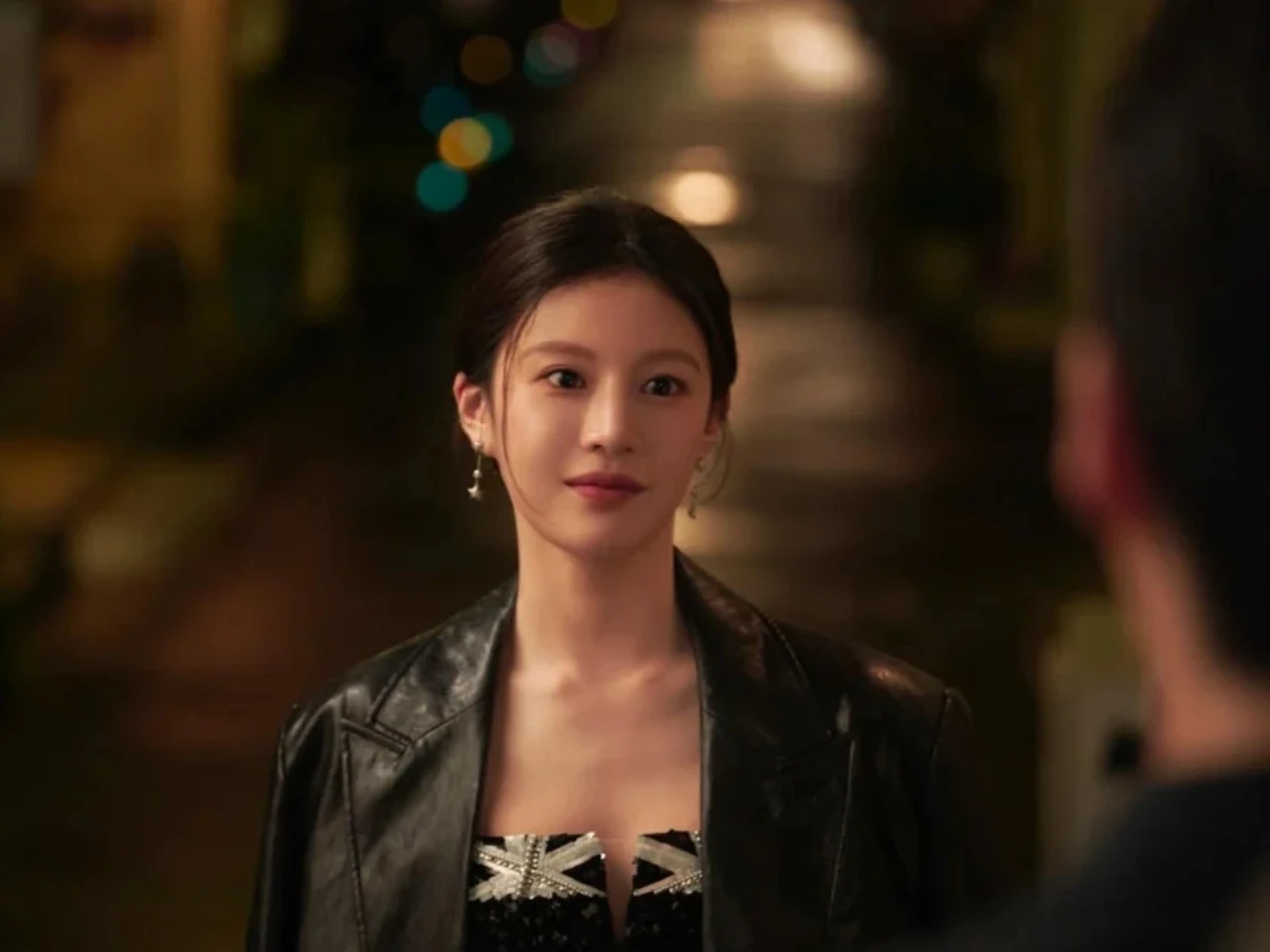 女主角：高允貞 飾 車武熙