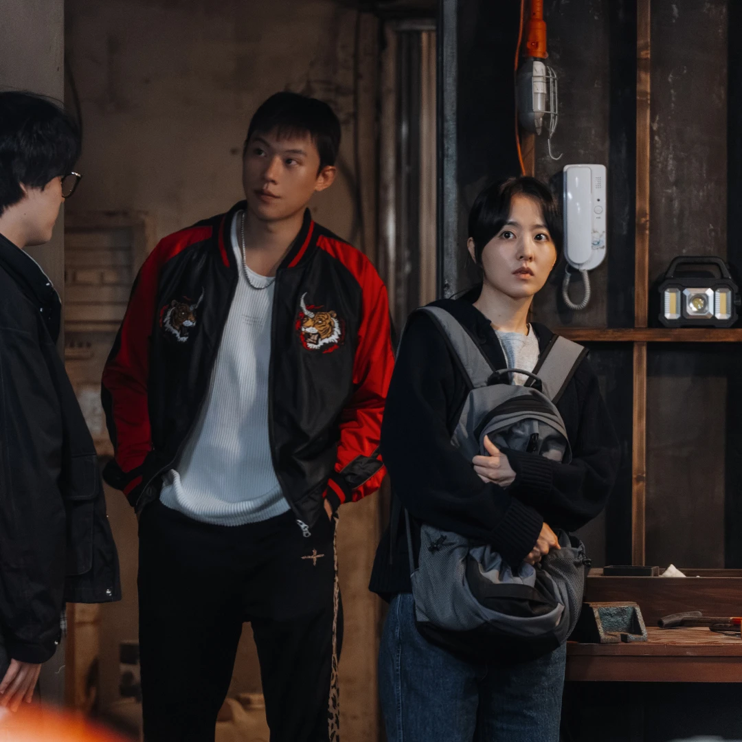 Disney+《賭金》線上看6亮點！朴寶英金聖喆捲600億走私案揭真相