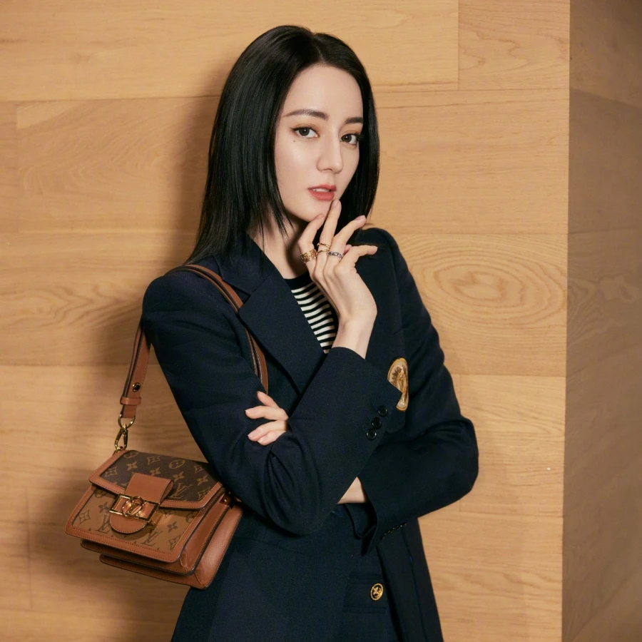 001P0DUIly1gtv57btlidj644f66ju1302