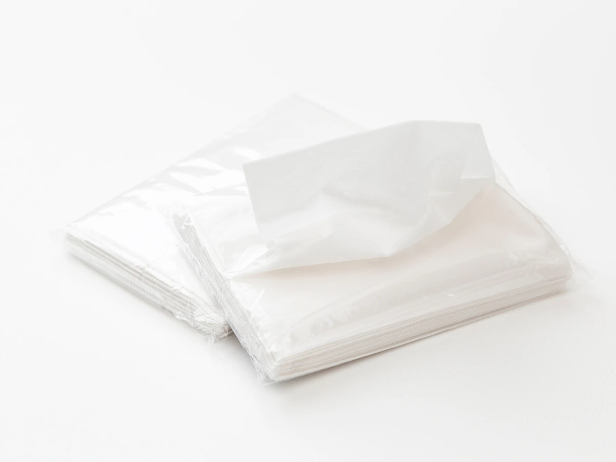 3. 乾淨紙巾：形象急救小護符