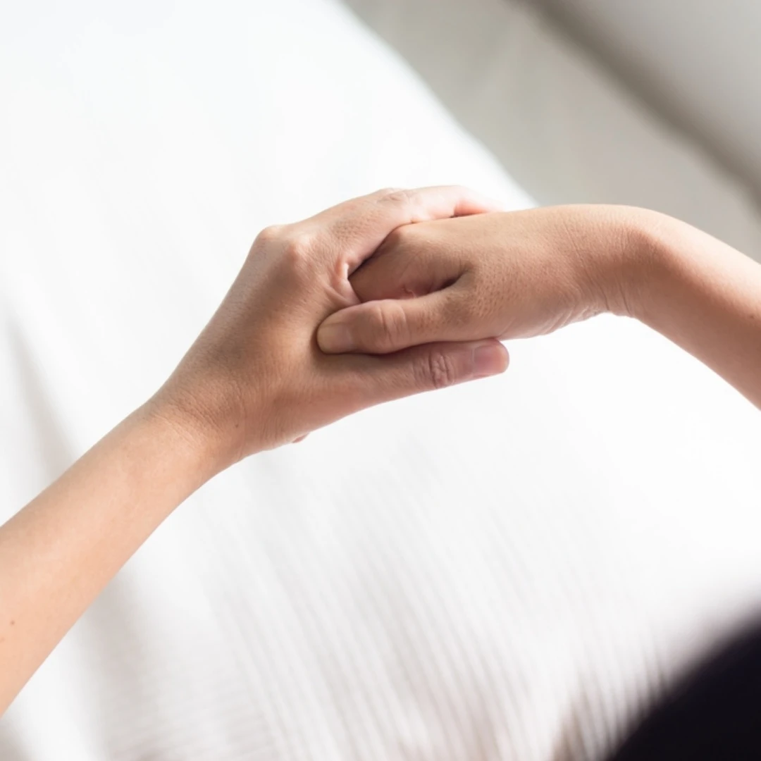 女生必按「5大瘦身穴位」！改善代謝、消水腫、緩解更年期，日女更靠穴道按摩一年狂瘦9公斤！