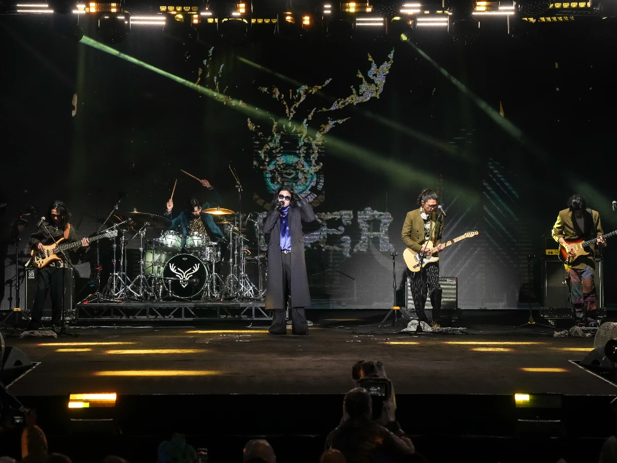 麋先生領軍開唱席捲全場