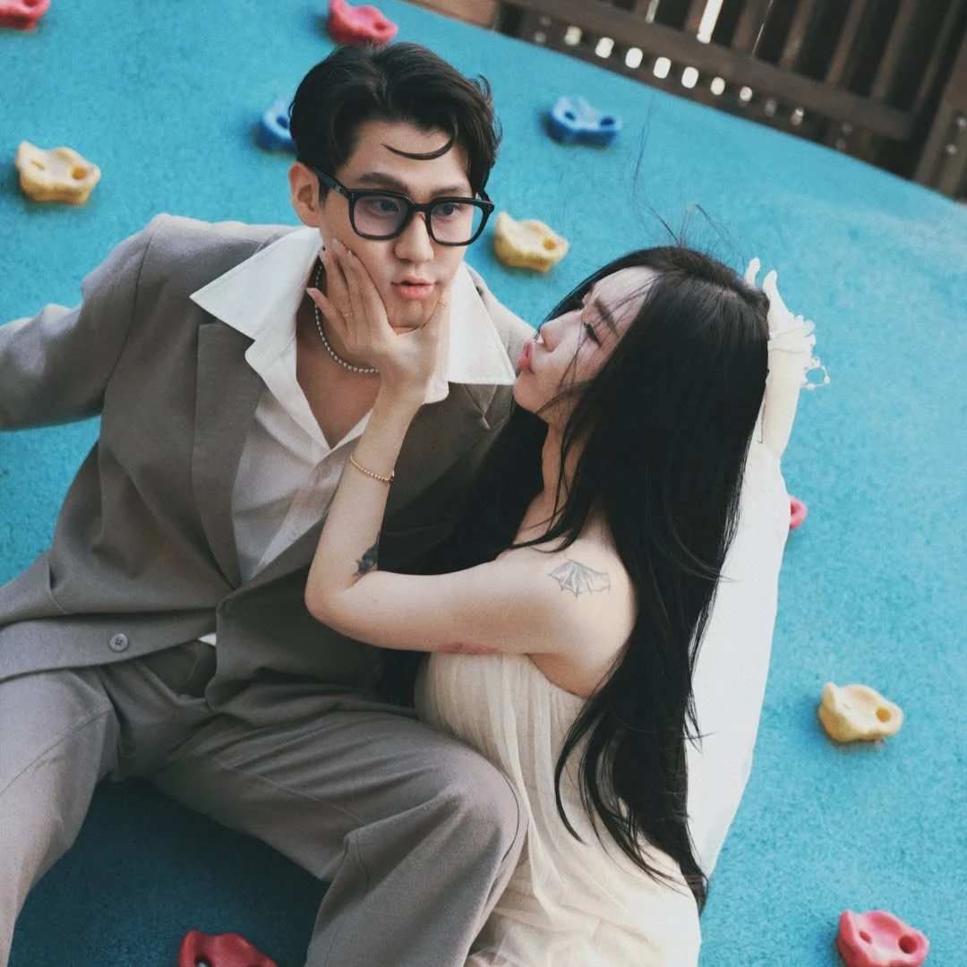 李玉璽、許允樂結婚了！「認愛不到1年」深情告白：我們一起變老