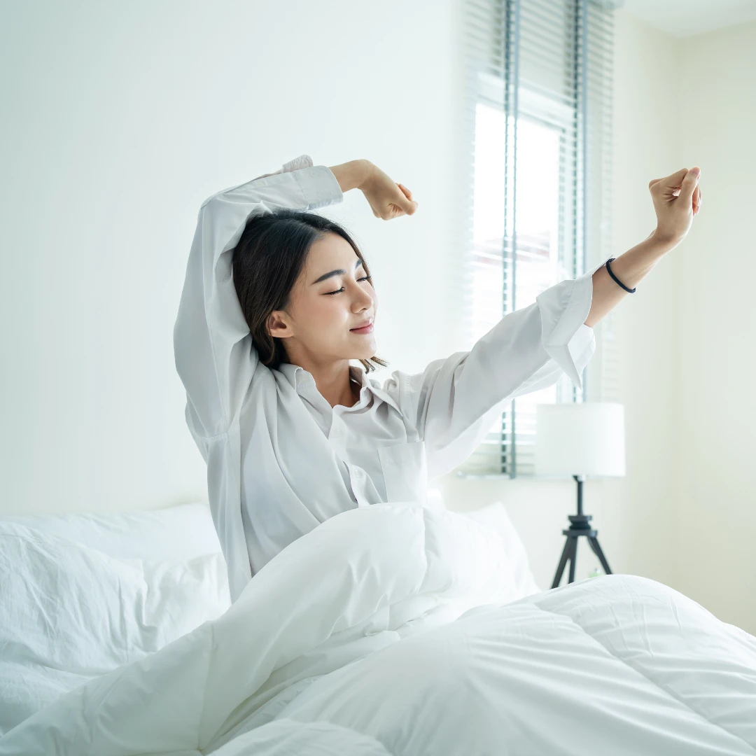 床頭必擺這4物品最能「招好運、迎好事」！床頭放「這物」有助活化氣場福氣自來～