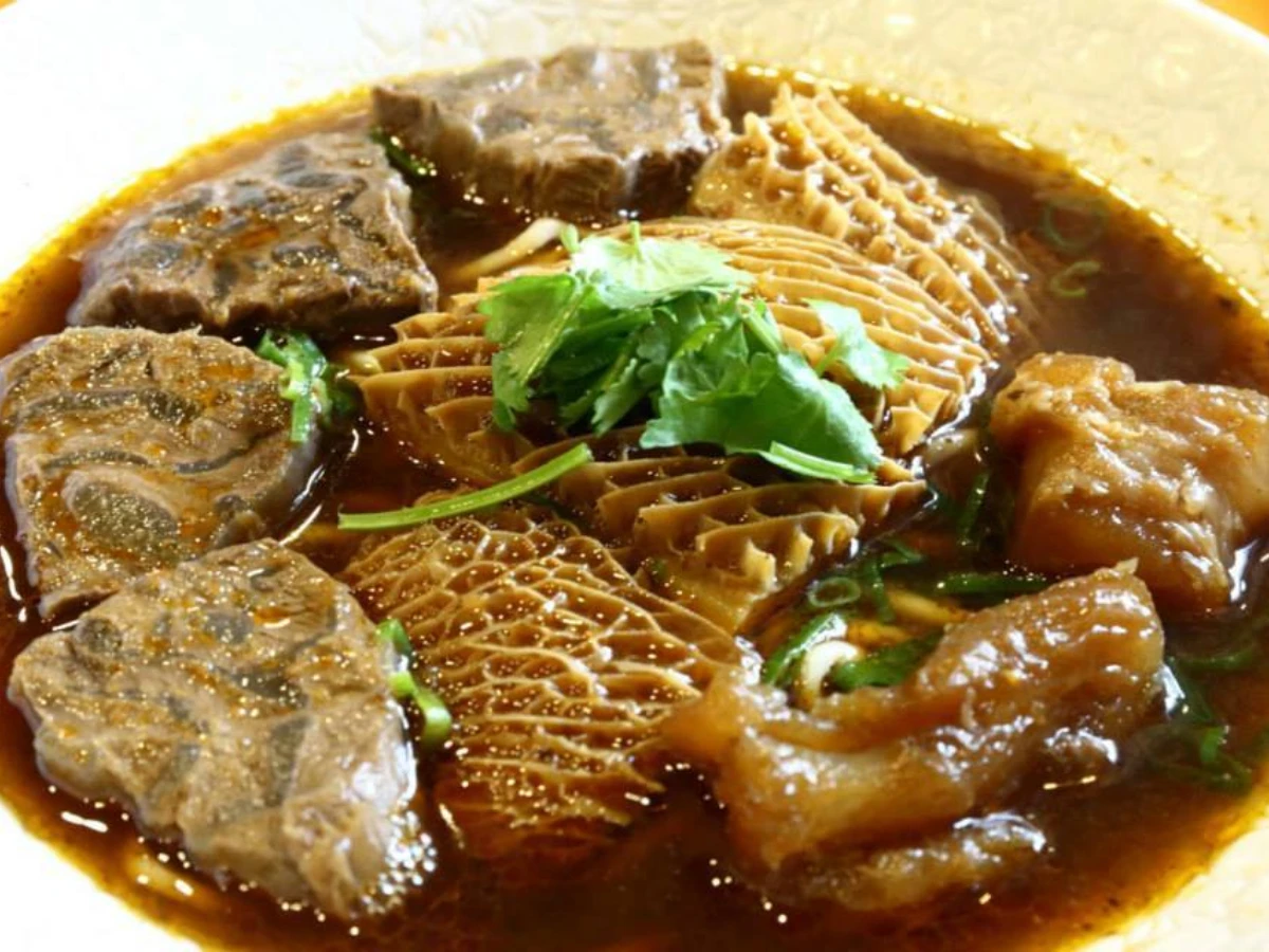 黃仁勳台北美食清單3. 牛耳精緻麵館