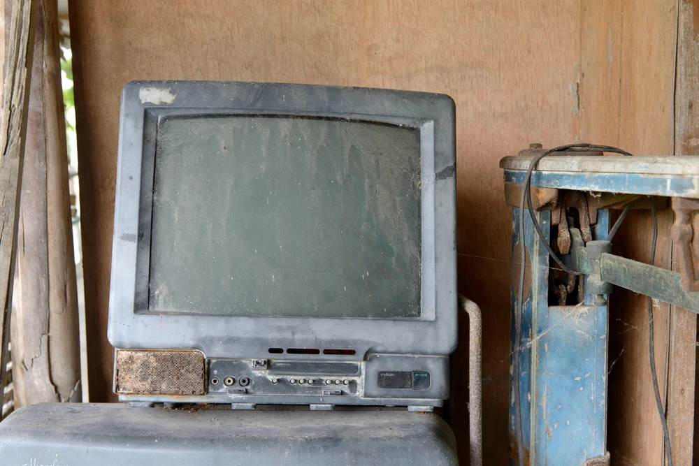 家中放越久越倒楣的物品7.破舊的電子產品