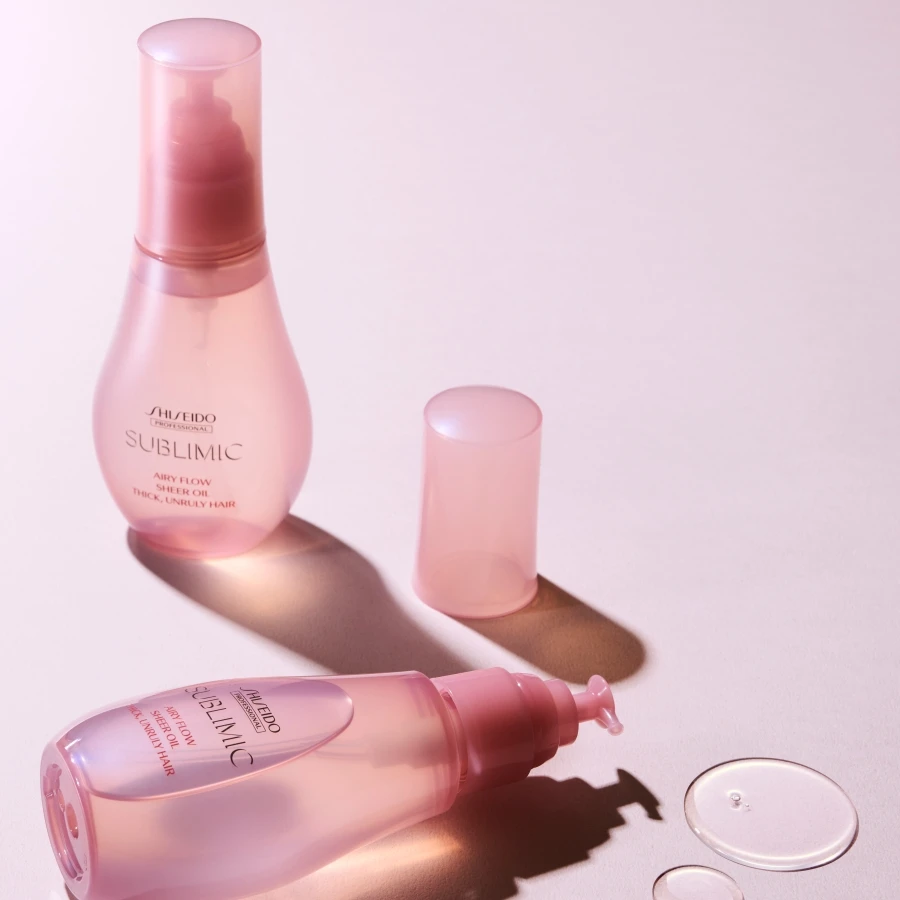 10_輕縈絲光潤澤油_全日維持柔亮光澤，吹整後更滑順、更服貼