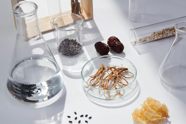 啟動肌膚賦活引擎，注入核心青春能量！ 朵茉麗蔻「基本4點」根源抗老再升級，為肌膚充飽電