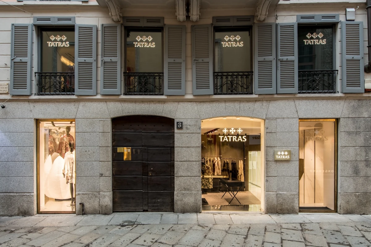 日本高端羽絨精品品牌TATRAS