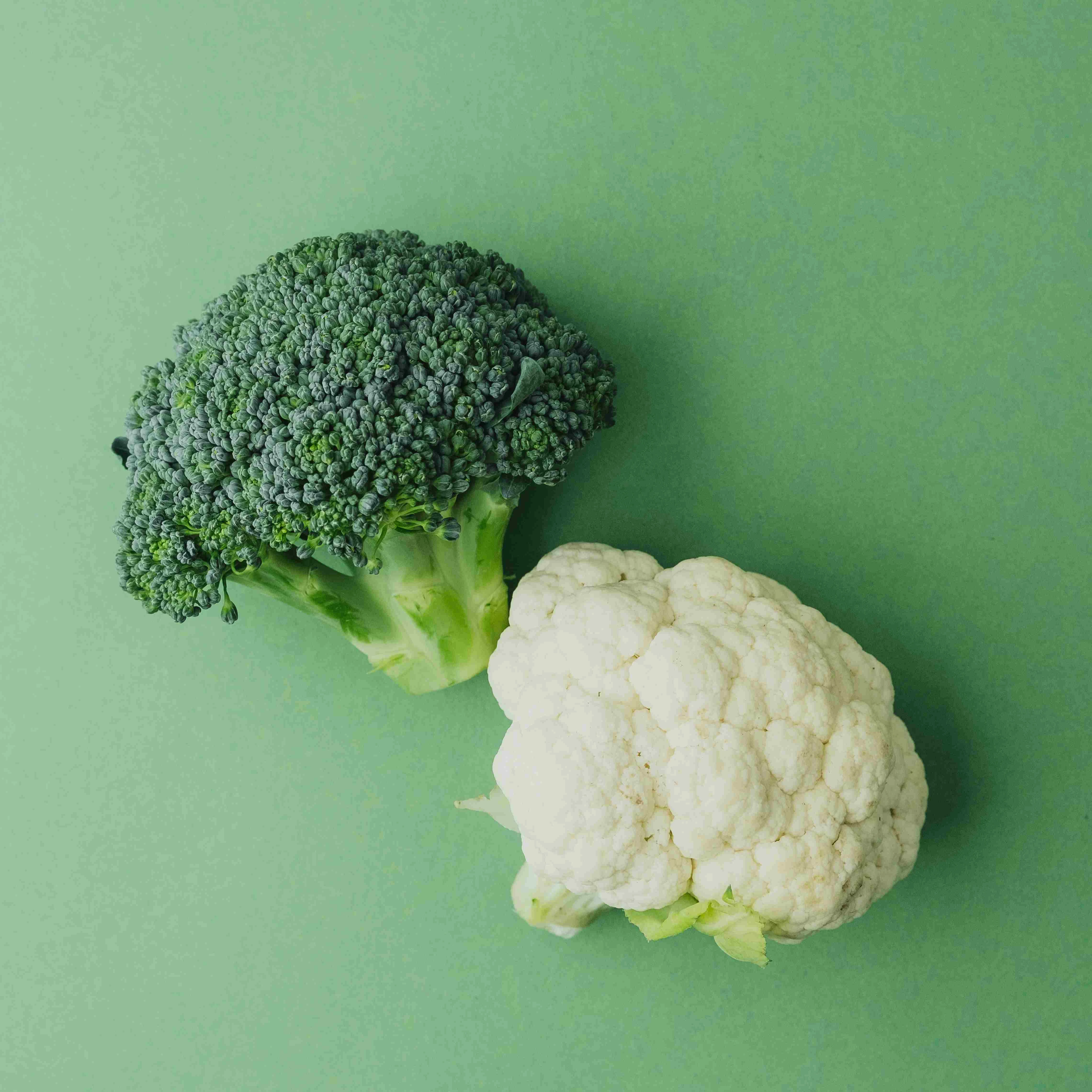 綠、白花椰菜誰更營養？花椰菜以前是貴族食物？長相超怪「寶塔花椰菜」比一般花椰菜更好吃？