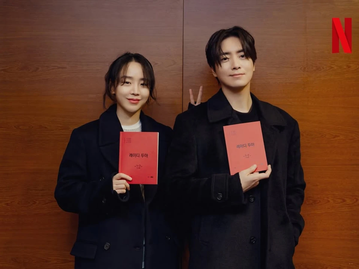 劇情亮點2.申惠善、李浚赫時隔8年再度合作