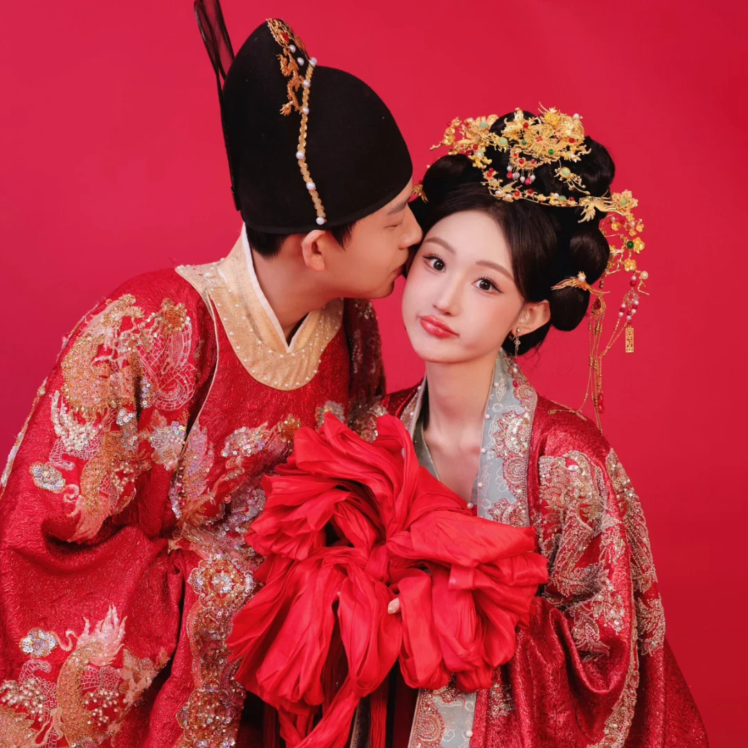 陸女星閃嫁富二代就出事！婚後7天老公傳慣性劈腿，突認有私生子刪光兩人合照神隱